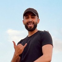 Dillion V Email & Phone Number