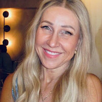 Nikki Meeker Email & Phone Number