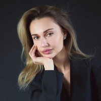 Viktoriia Makhova Email