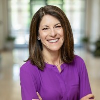 Lynda Baris