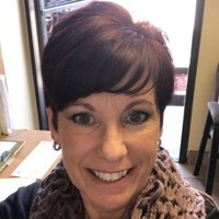 Dental Implants GPS Employee Julie Thornberg's profile photo