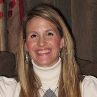 Amy Holdhusen Email & Phone Number