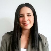 Ana María Gil Valera Email