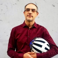 BROU Employee Martín Giachino's profile photo