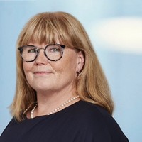 Desiree Luthman Email & Phone Number