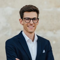 Markus Dang Email