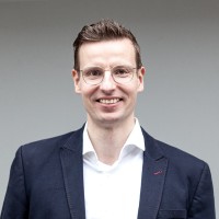 Oliver Ottens Email & Phone Number