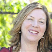 STARPLAST Employee Shirly Mitchell's profile photo