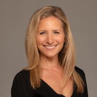 KKR Employee Jenn Bernstein's profile photo