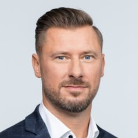 Markus Leeb Email