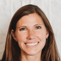 Donna Lagow Email & Phone Number