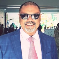 Robert Gomes Email