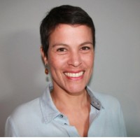Julia Hidalgo Email