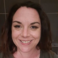 Alice Szuster Email