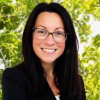 SavATree Employee Amanda Davis's profile photo