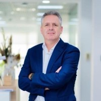 Simon Lyons Email