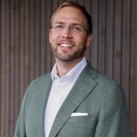 Roger Løvslett Email
