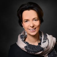 Düsseldorf Airport Employee Claudia Finke's profile photo