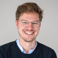 Christoph Holz-Rossi Email