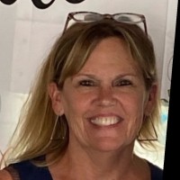 Sandra Houle's profile photo