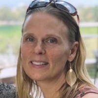 Aurelia Gurr Email & Phone Number