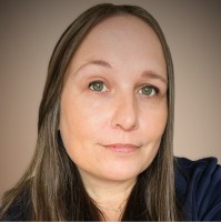 Leslie Moser Email & Phone Number