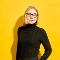 Diāna Šataikina Email