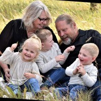 Sandra Schlueter Email