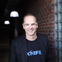 Email e telefono di Keet van Zyl