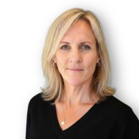 Amy Henderson Email