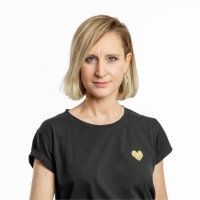 360 Learning Employee Claire Gautier's profile photo