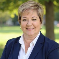 KiZAN Technologies Employee Shelli Calhoun's profile photo