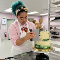 Easy Entertaining Inc. Employee Valerie Nolasco's profile photo