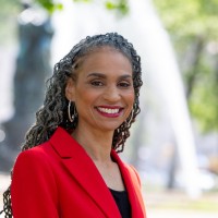 Email e telefono di Maya Wiley