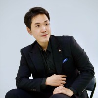Harris Lee Email