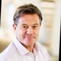 Urban Elfström Email