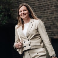 FLOWSPORTS Employee Esmee van der Stap's profile photo