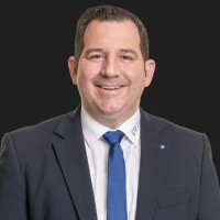Andreas Hauser Email