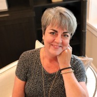 Suzanne Luttrell Email & Phone Number