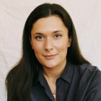 Eszter Riga Email