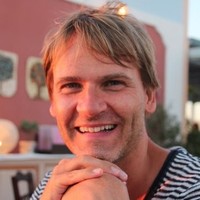 Tomas Olsson Email & Phone Number