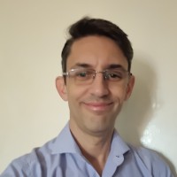 Damian Revetria Email