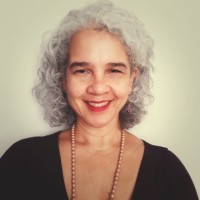 Escola Nacional de Administração Pública ENAP Employee Renata Araujo's profile photo