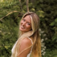 Alexis Ayers Email & Phone Number