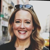 Christine Nast