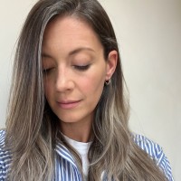 Sally Hansen Email