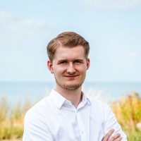 Christian Høy Email