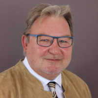 Peter Vasicek Email
