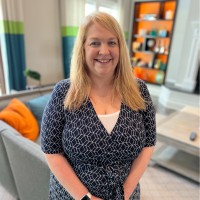 Reginna Bray Email & Phone Number