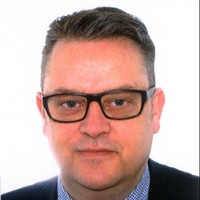 Email e telefono di Guy van Cauteren